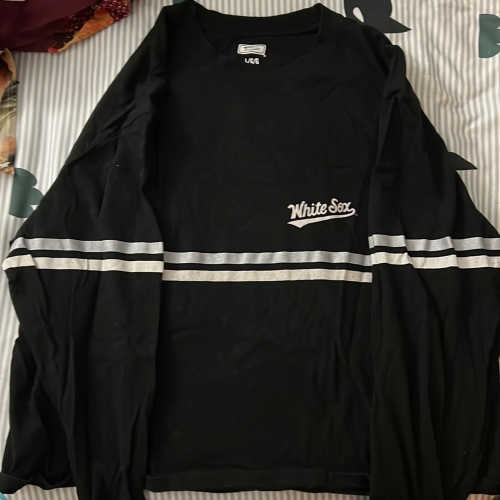 White Sox cropped long sleeve shirt